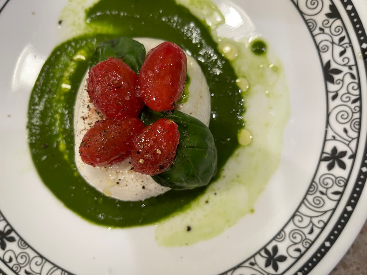 burrata cheese with all the toppings