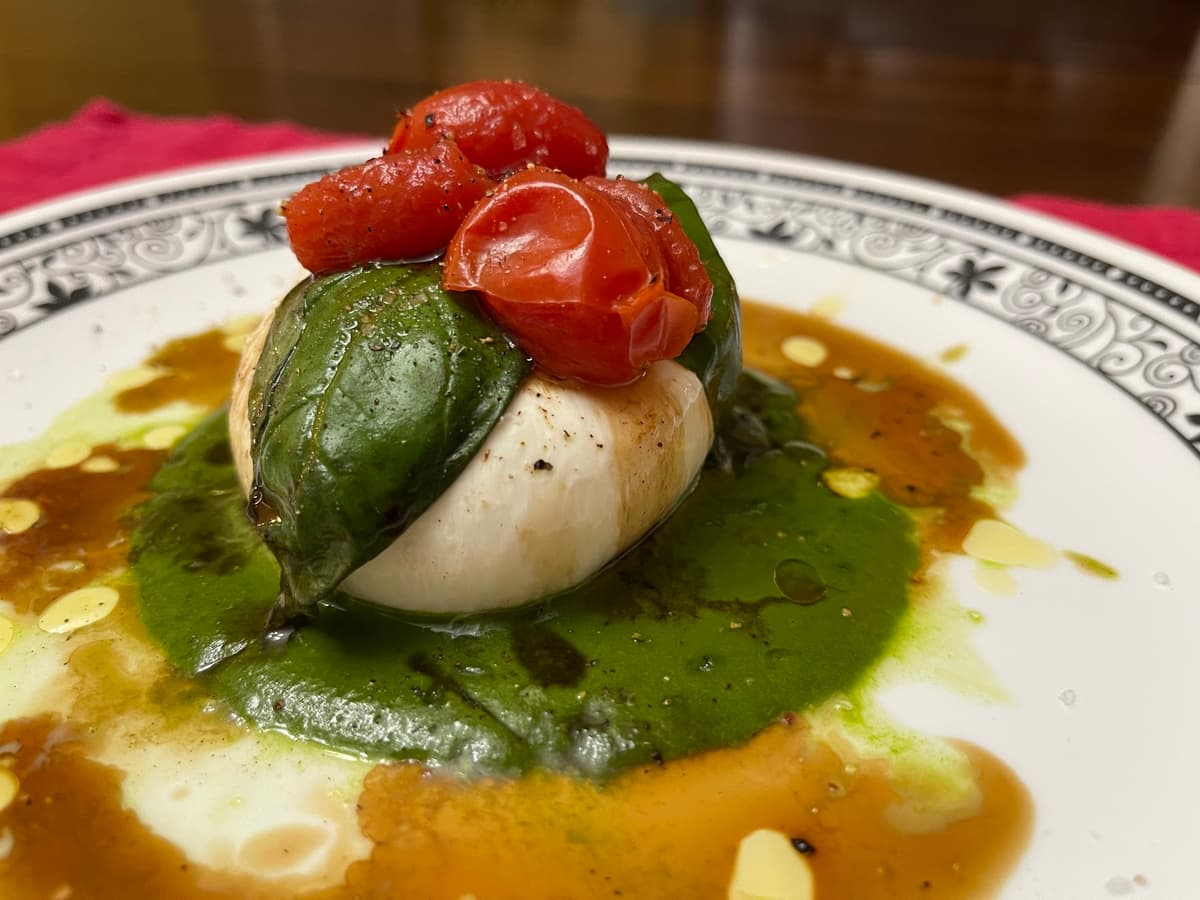 burrata cheese with all the toppings